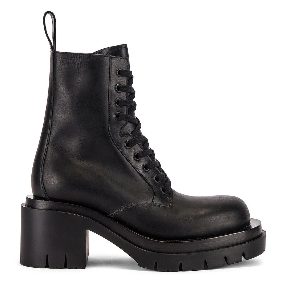 Bottega Veneta Lug Lace Up Ankle Boots in Black Heeled Combat Bootie 39.5 / 9.5